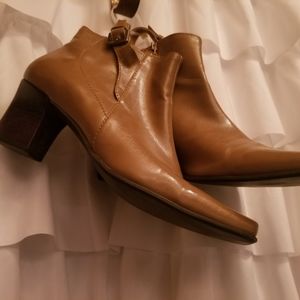 FRANCO SARTO LEATHER ANKLE BOOTS - TAN